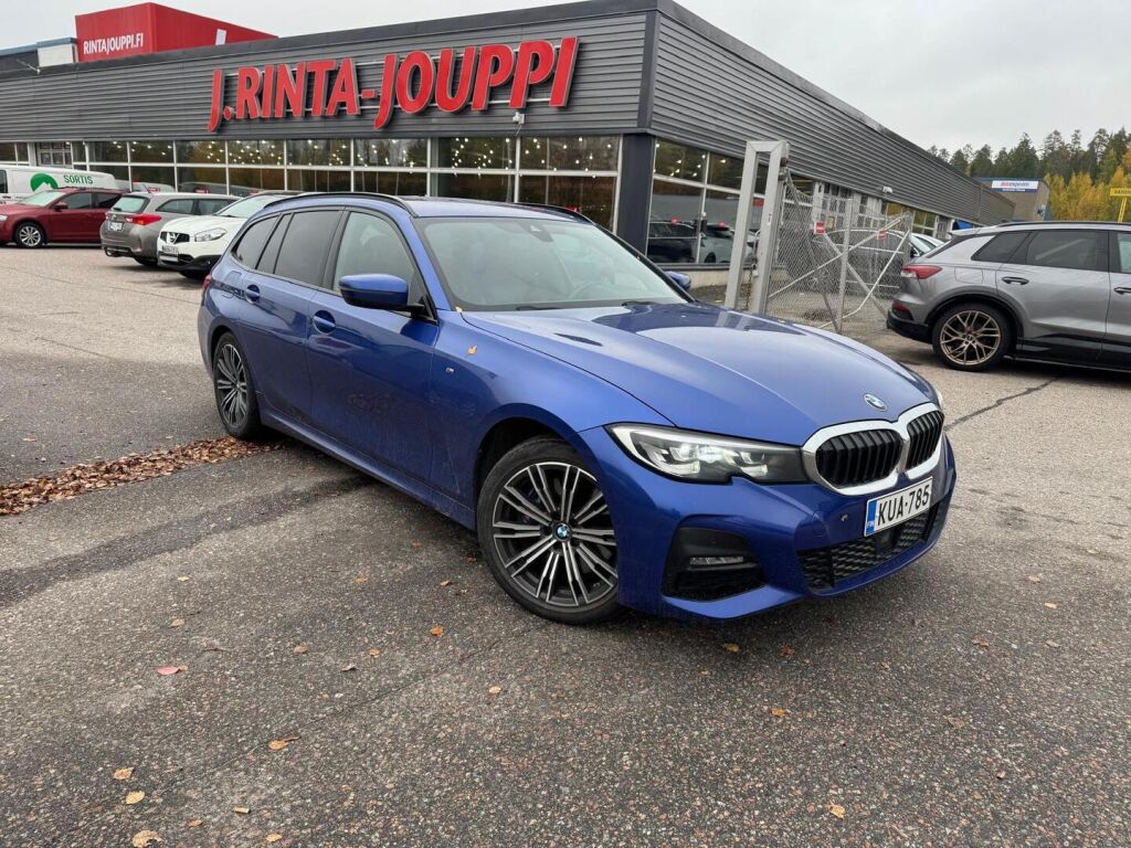 BMW 330 2020 Sininen