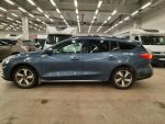 Ford Focus 2021 Sininen