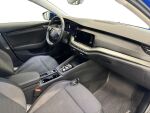 Skoda Octavia 2021 Sininen