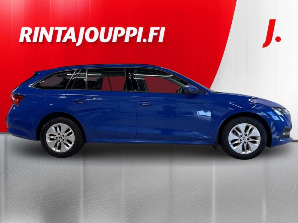 Skoda Octavia 2021 Sininen