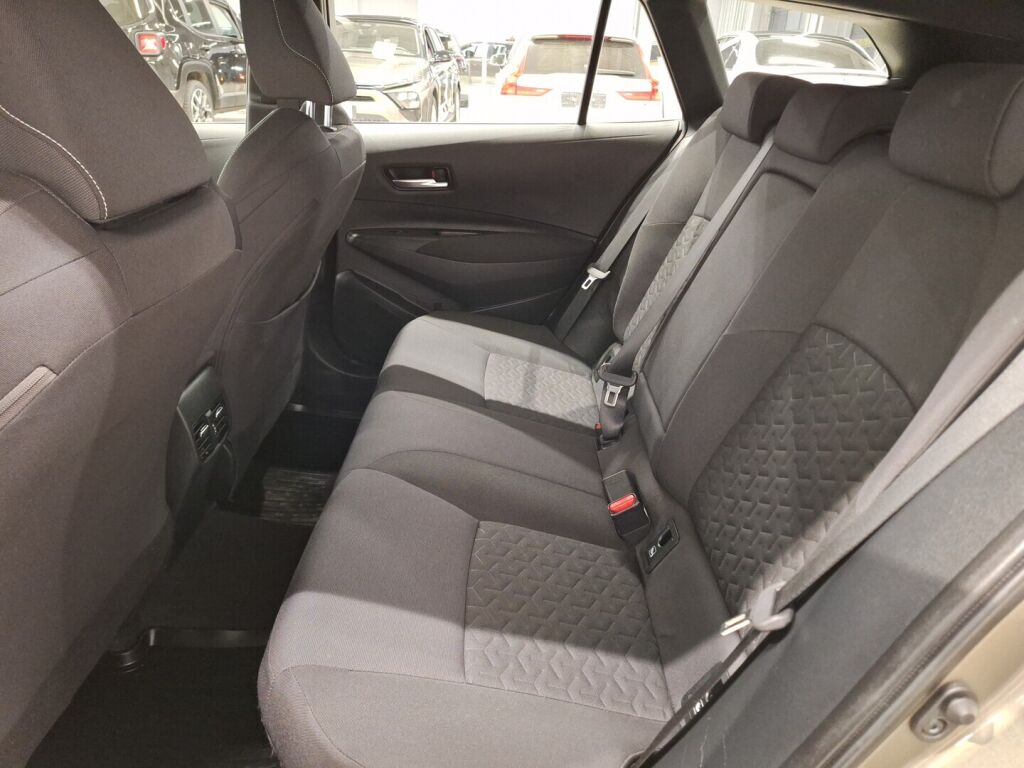 Toyota Corolla 2020 Ruskea (beige)