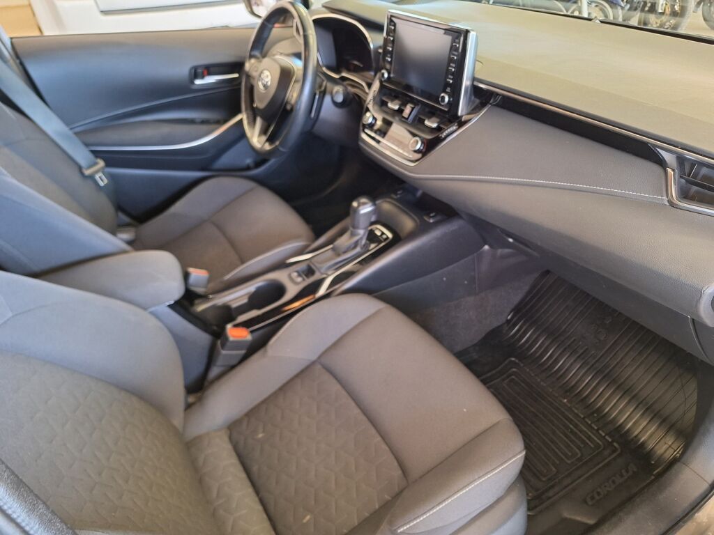 Toyota Corolla 2020 Ruskea (beige)