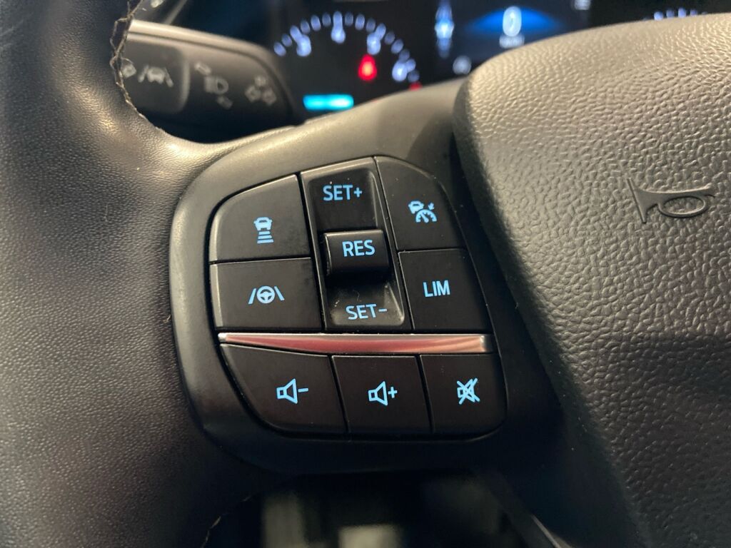 Ford Puma 2021 Musta