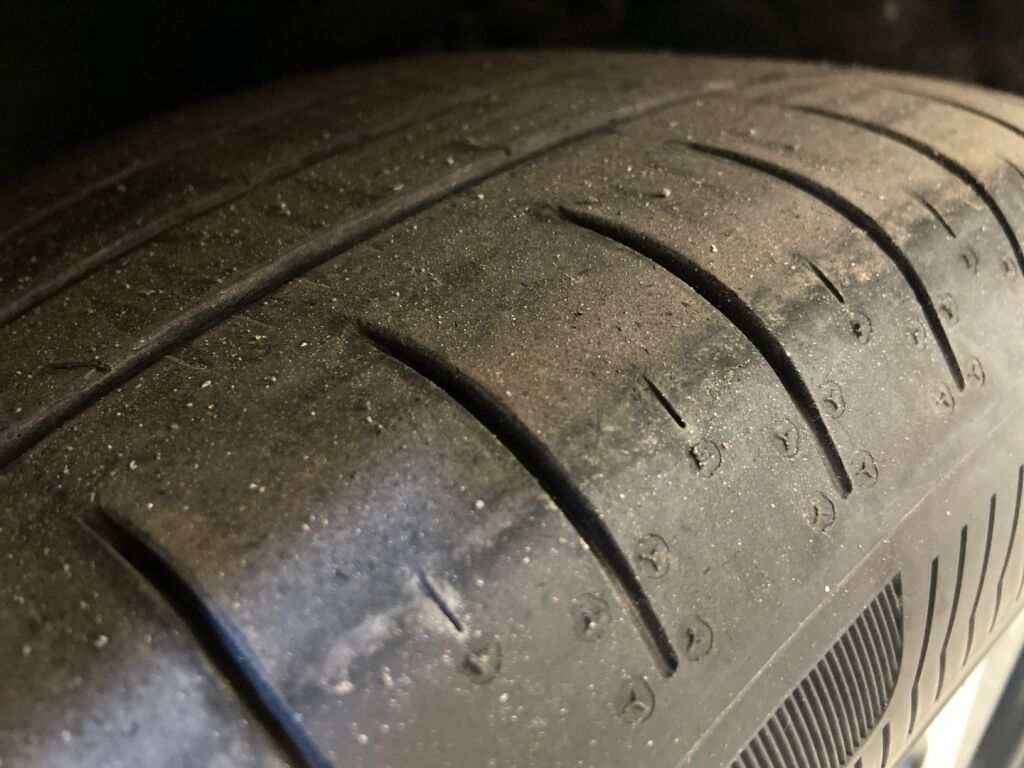 Ford Puma 2021 Musta