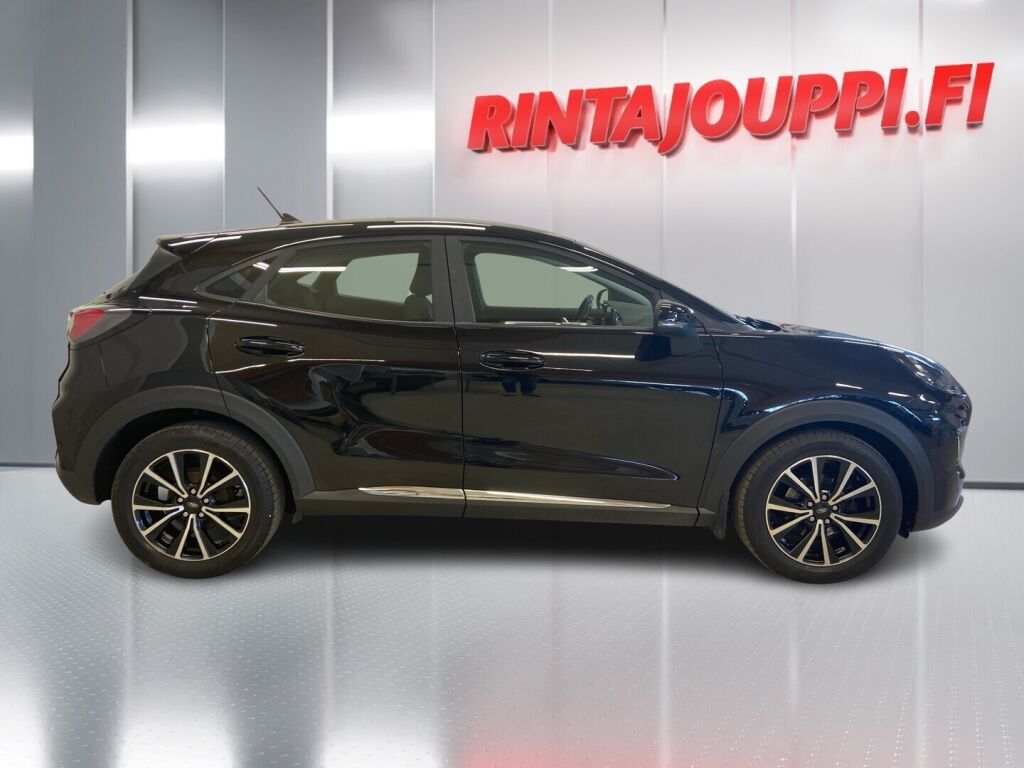 Ford Puma 2021 Musta