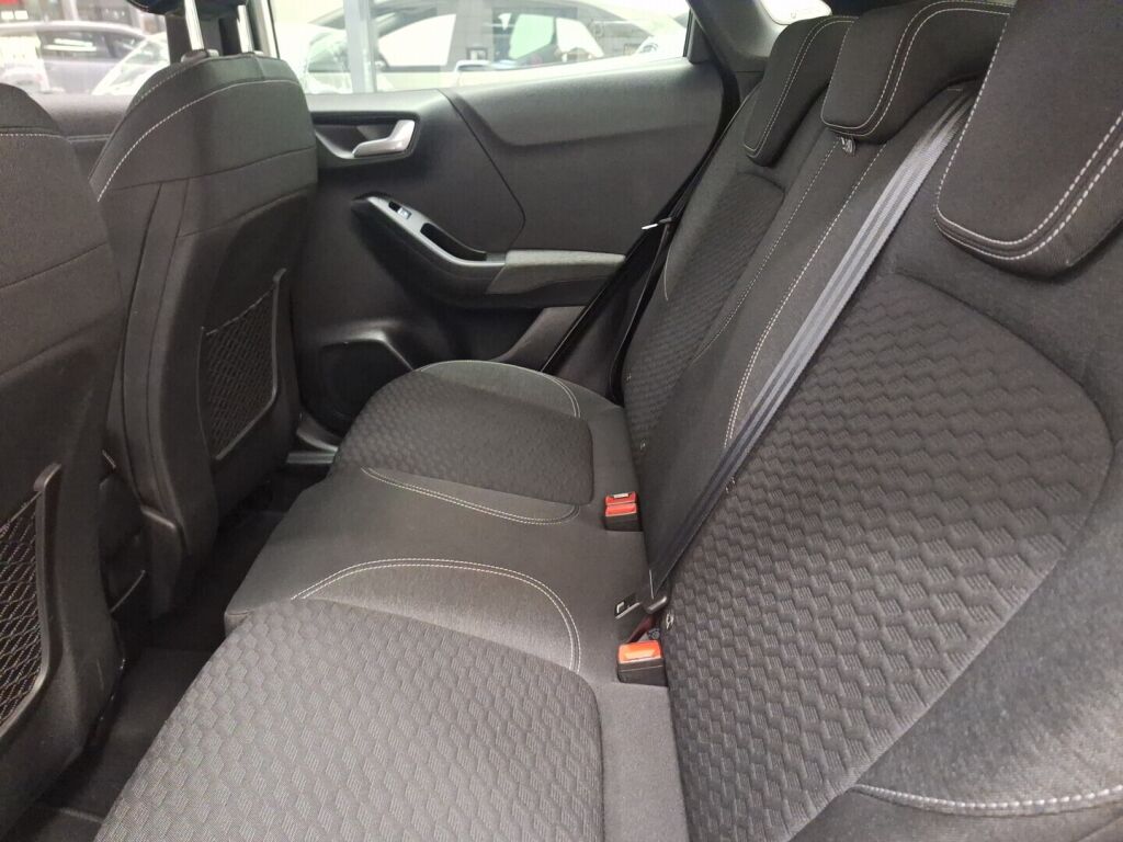 Ford Puma 2021 Valkoinen