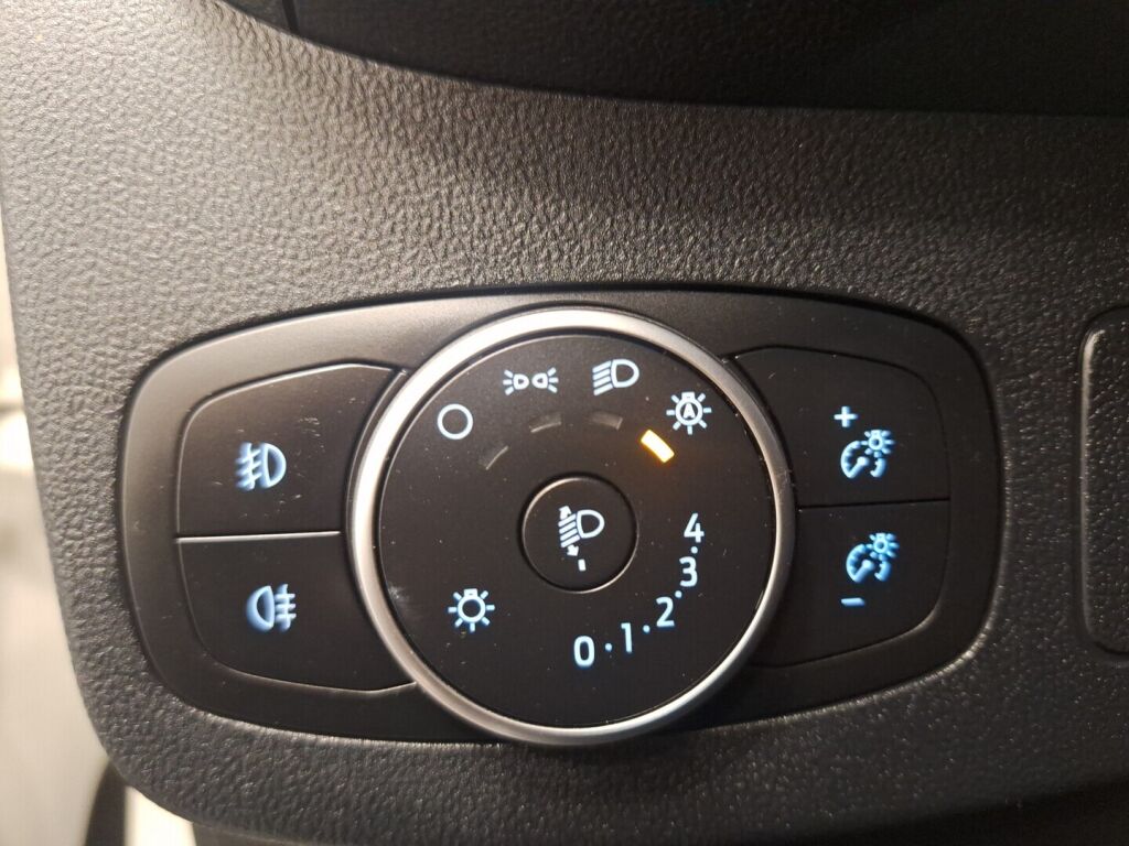 Ford Puma 2021 Valkoinen