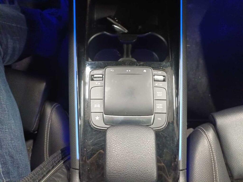 Mercedes-Benz GLB 2021 Musta