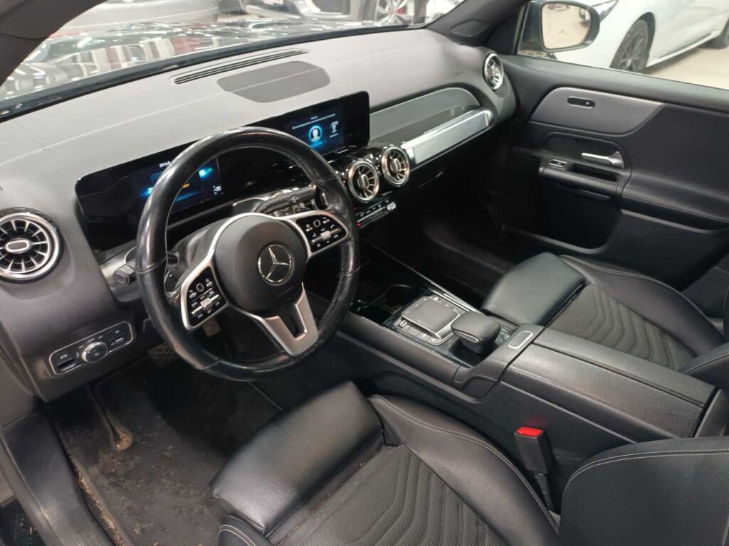 Mercedes-Benz GLB 2021 Musta