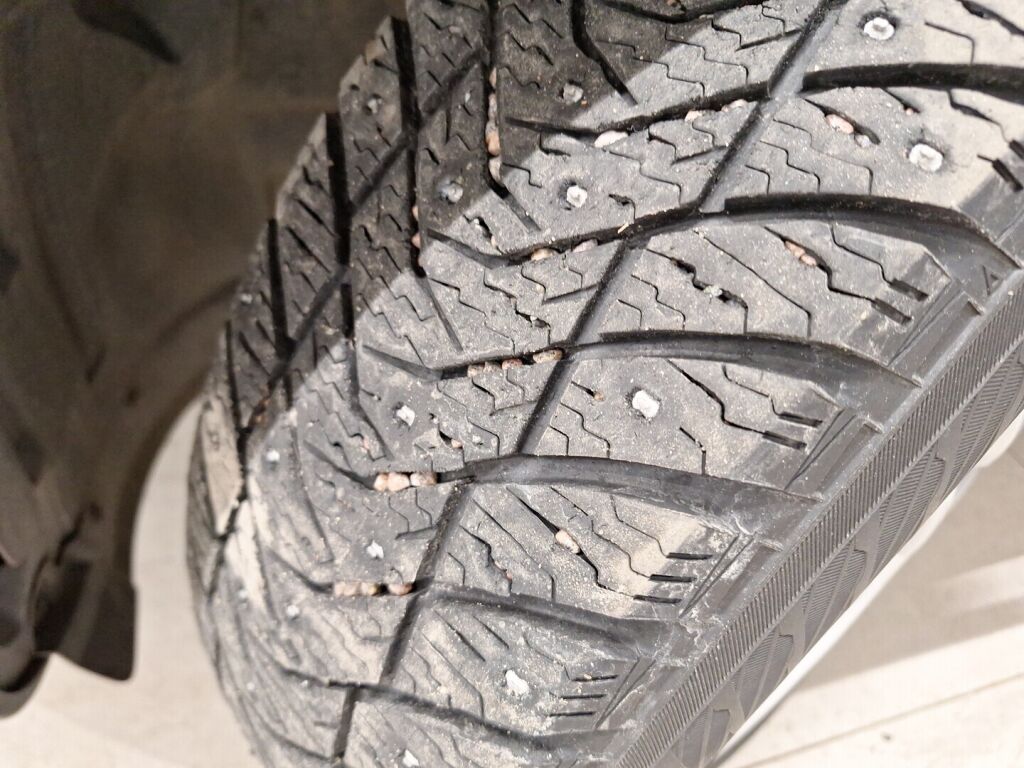 Mercedes-Benz GLB 2021 Musta