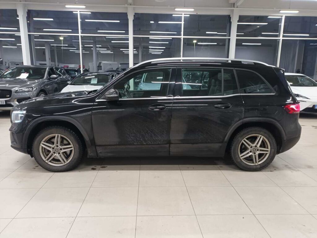 Mercedes-Benz GLB 2021 Musta