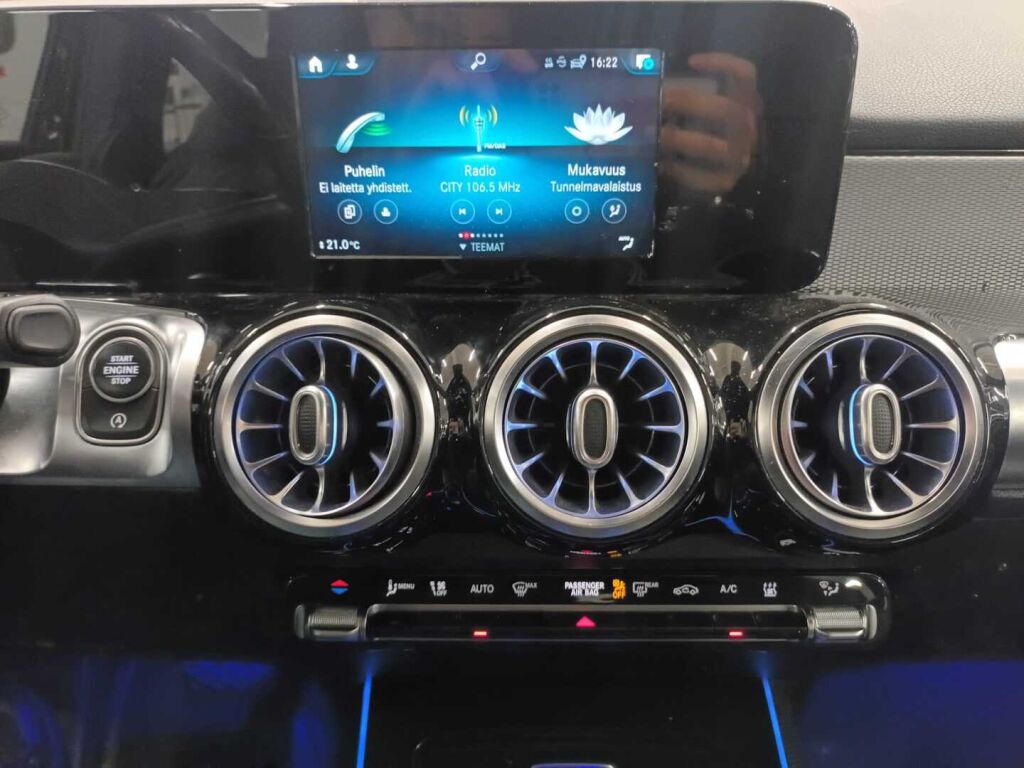 Mercedes-Benz GLB 2021 Musta