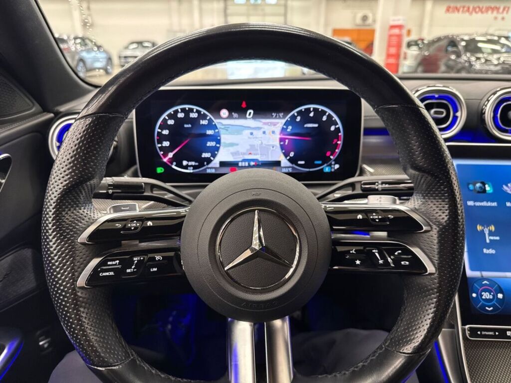 Mercedes-Benz C 2022 Vihreä