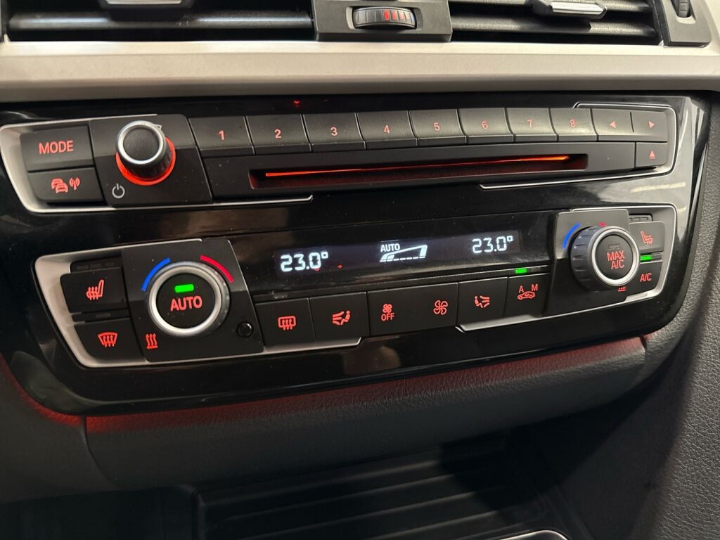 BMW 330 2017 Metalli hopea