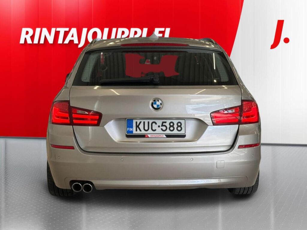 BMW 520 2012 Ruskea (beige)