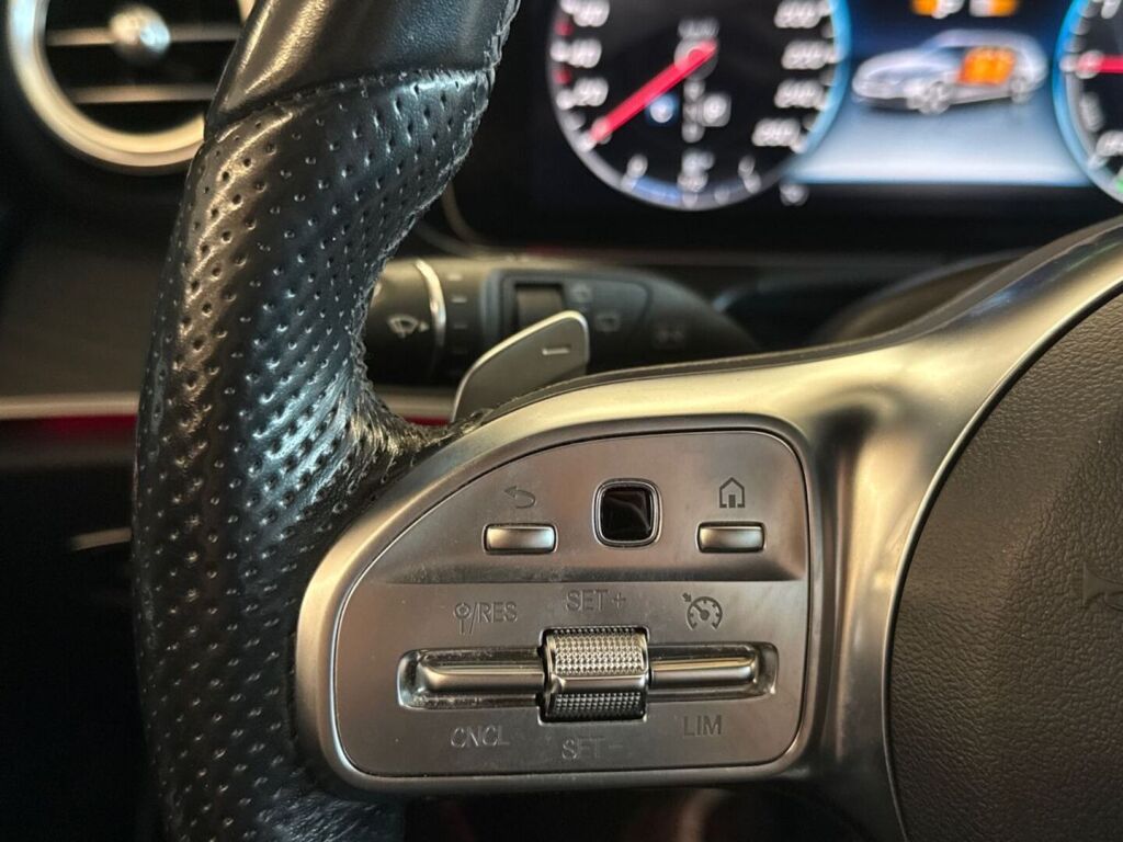 Mercedes-Benz E 2020 Musta