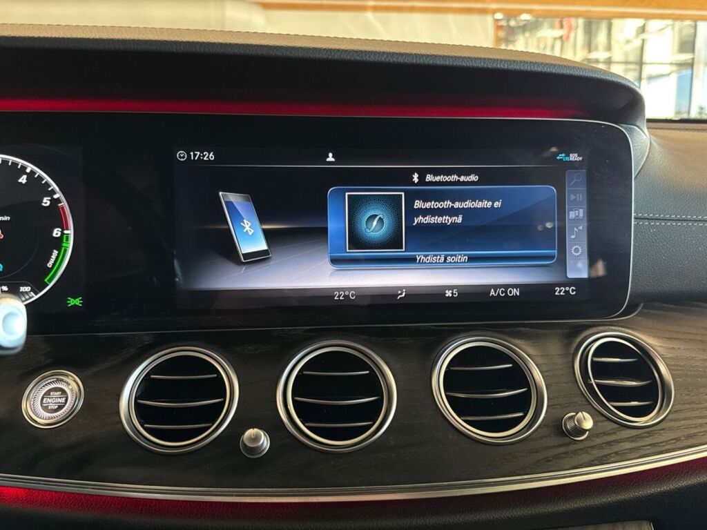 Mercedes-Benz E 2020 Musta