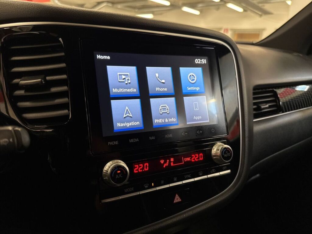 Mitsubishi Outlander PHEV 2019 Valkoinen