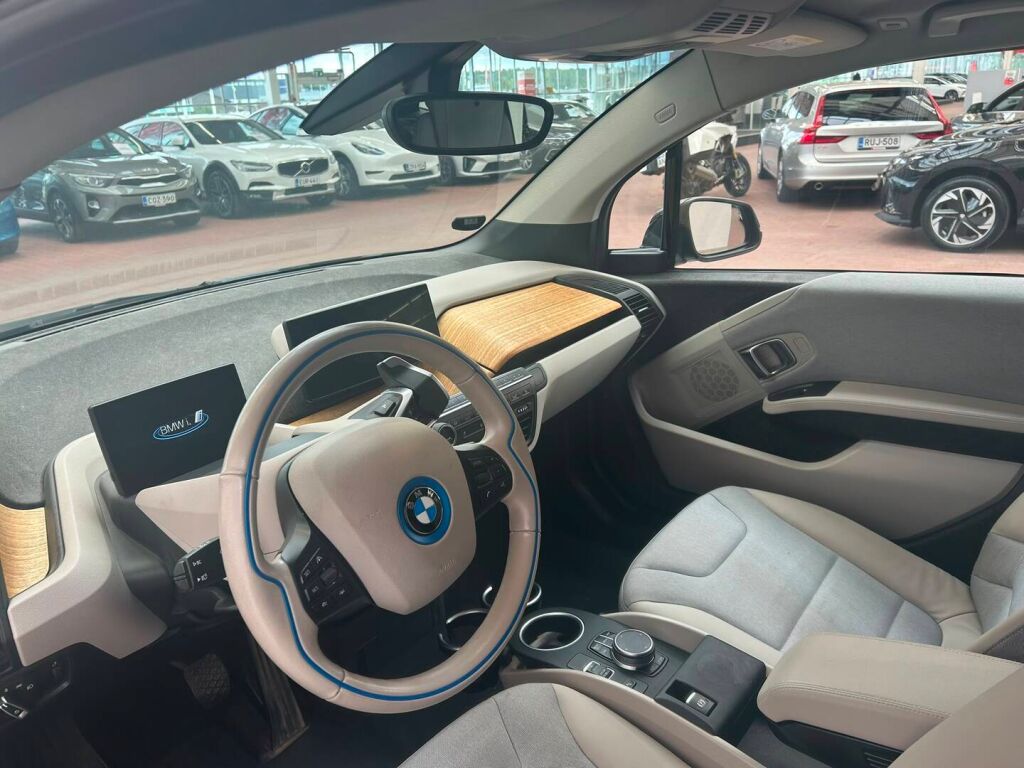 BMW i3 2019 Musta