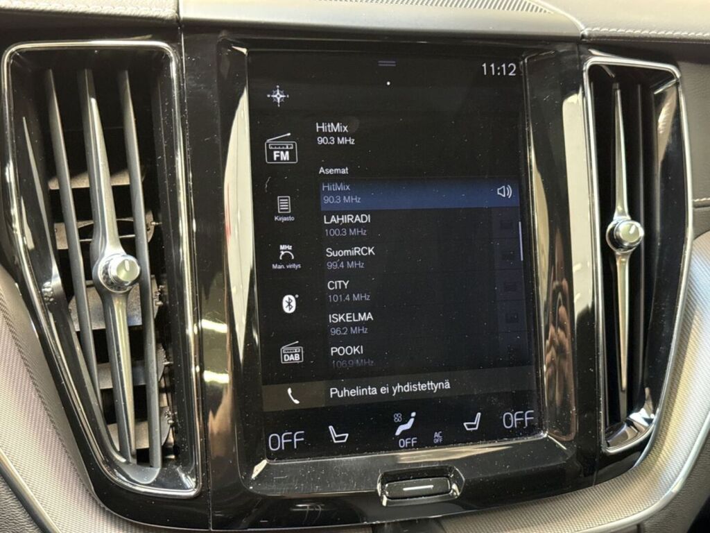 Volvo XC60 2021 Valkoinen