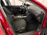 Peugeot 308 2021 Punainen