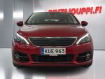 Peugeot 308 2021 Punainen