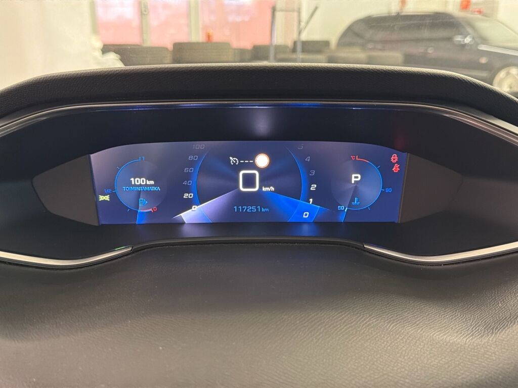 Peugeot 308 2021 Punainen