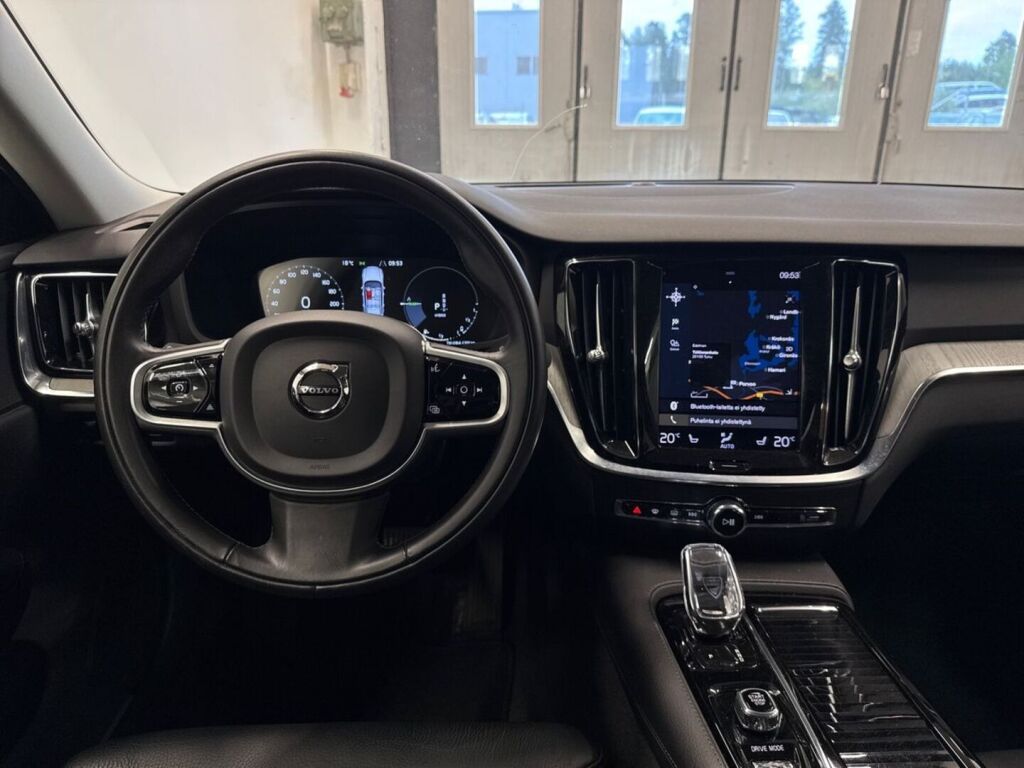 Volvo S60 2021 Valkoinen