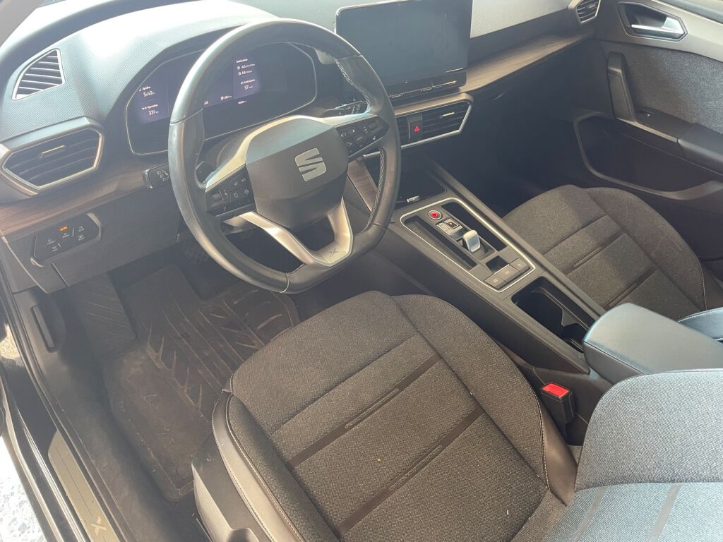 Seat Leon 2020 Musta