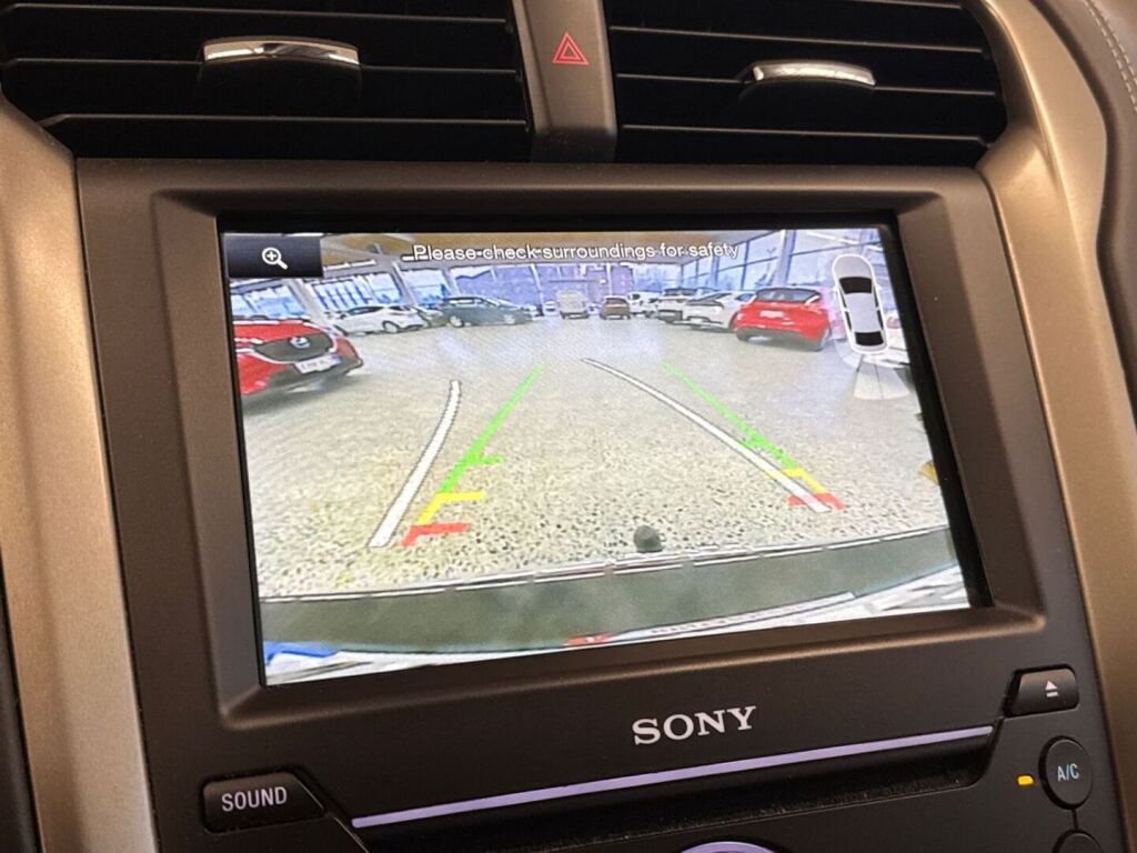 Ford Mondeo 2016 Musta