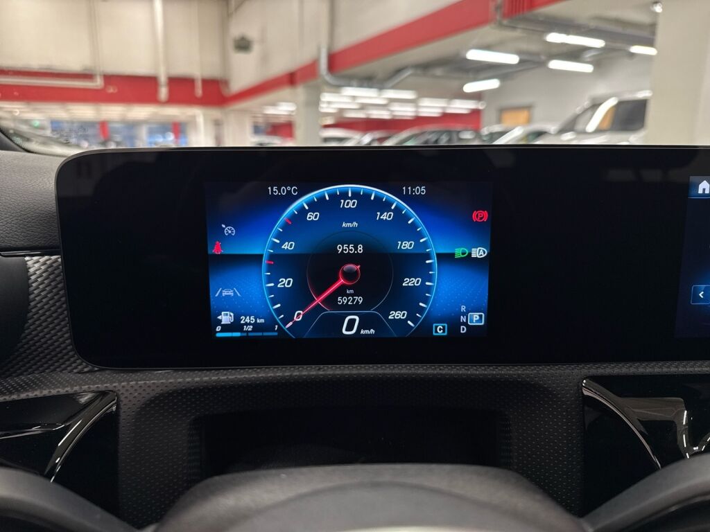 Mercedes-Benz A 2021 Harmaa