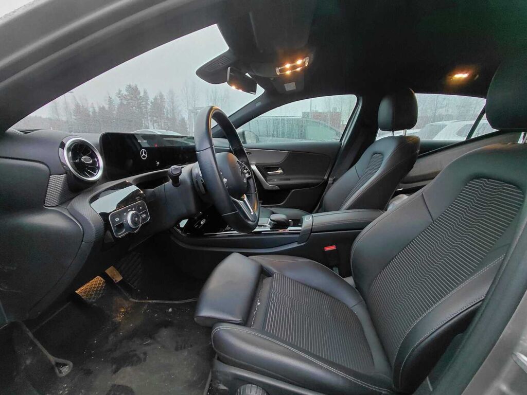 Mercedes-Benz A 2021 Harmaa