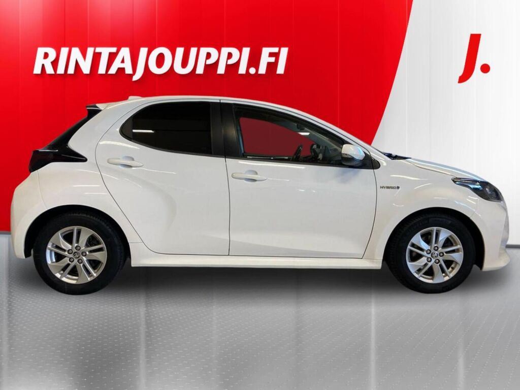 Toyota Yaris 2021 Valkoinen