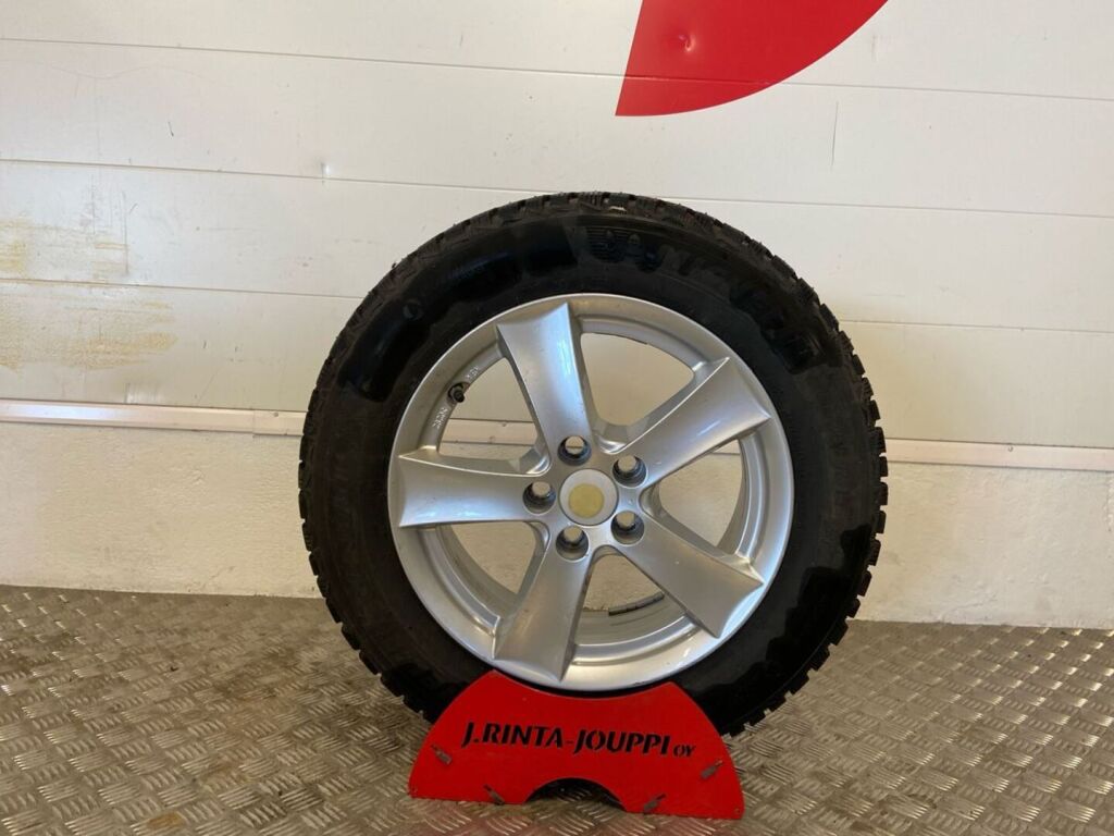Toyota Yaris 2021 Valkoinen