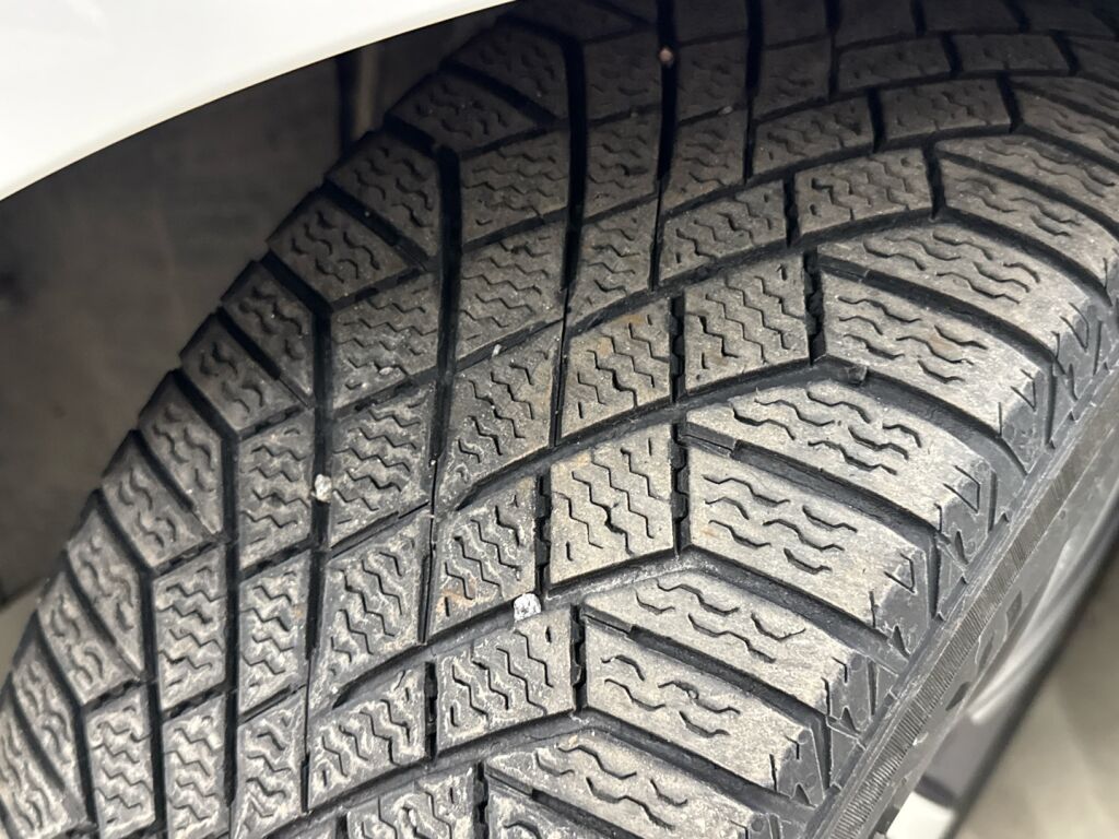 Peugeot 308 2021 Valkoinen