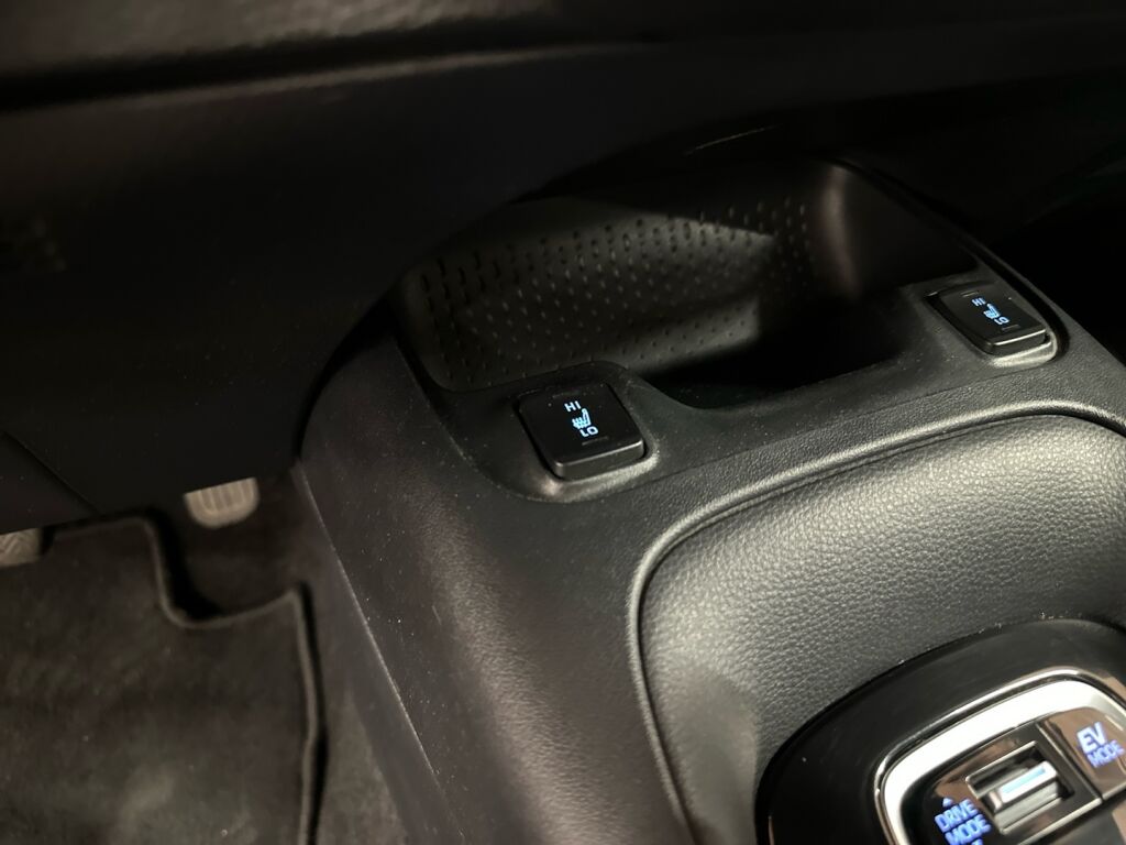 Suzuki Swace 2021 Sininen