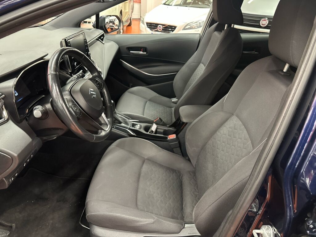 Suzuki Swace 2021 Sininen