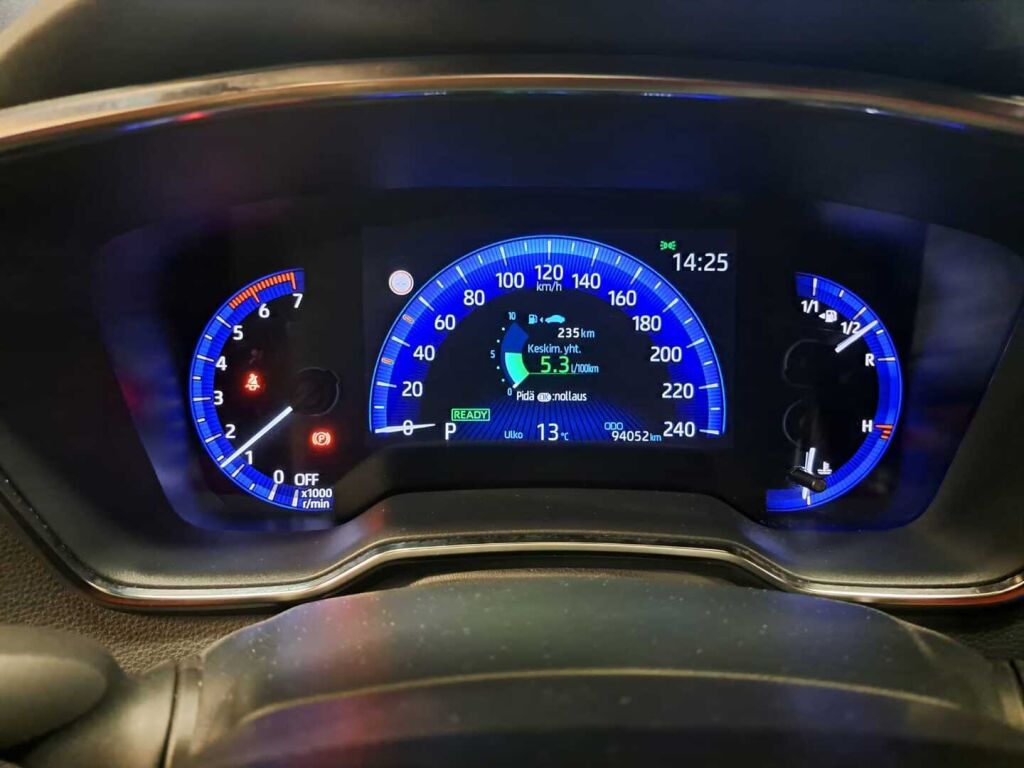 Suzuki Swace 2021 Hopea