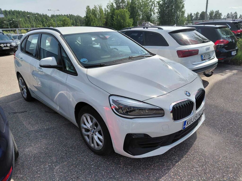 BMW 225 2019 Valkoinen