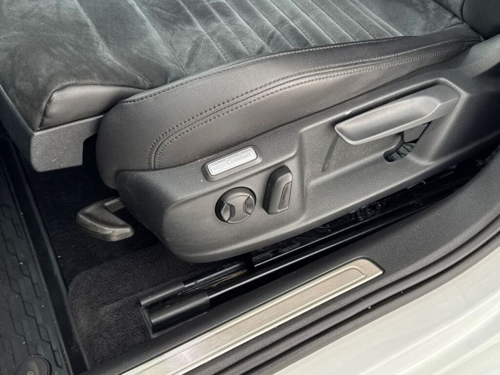 Volkswagen Passat 2018 Valkoinen