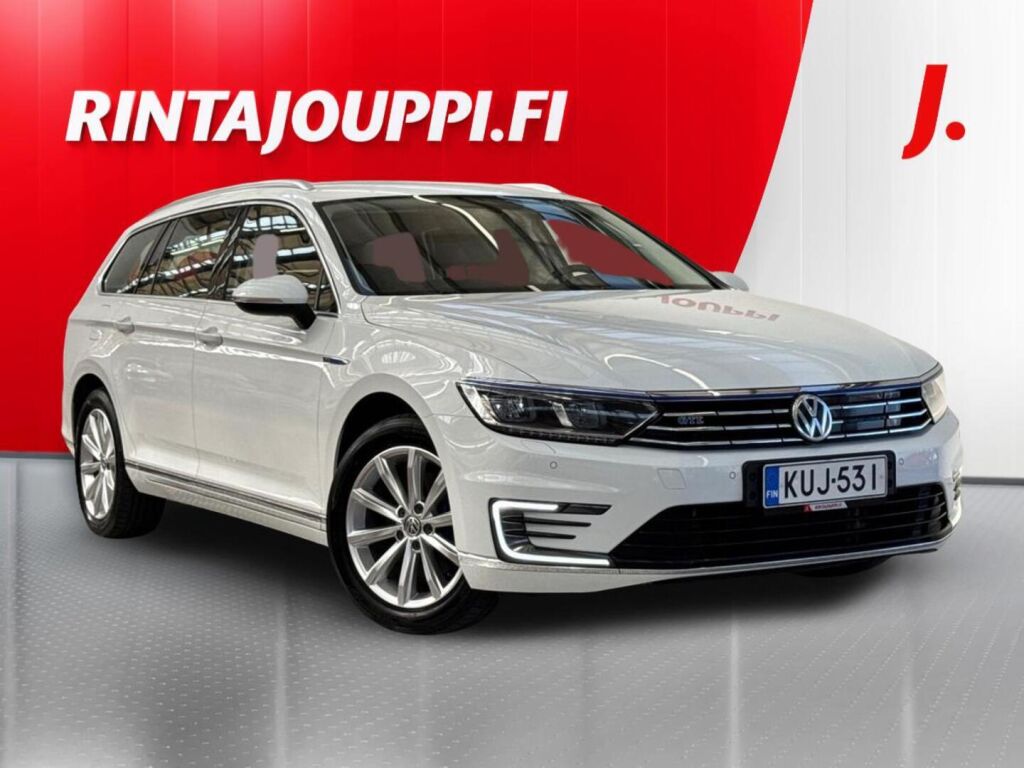 Volkswagen Passat 2018 Valkoinen