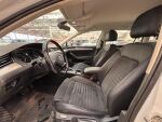 Volkswagen Passat 2018 Valkoinen
