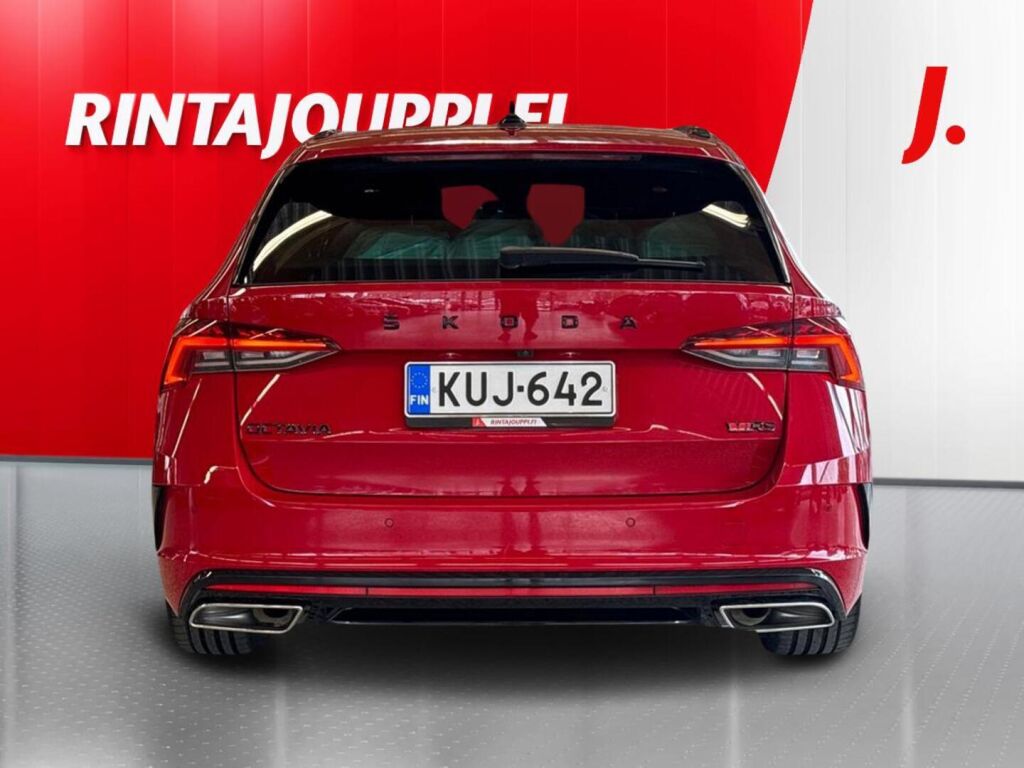 Skoda Octavia 2021 Punainen