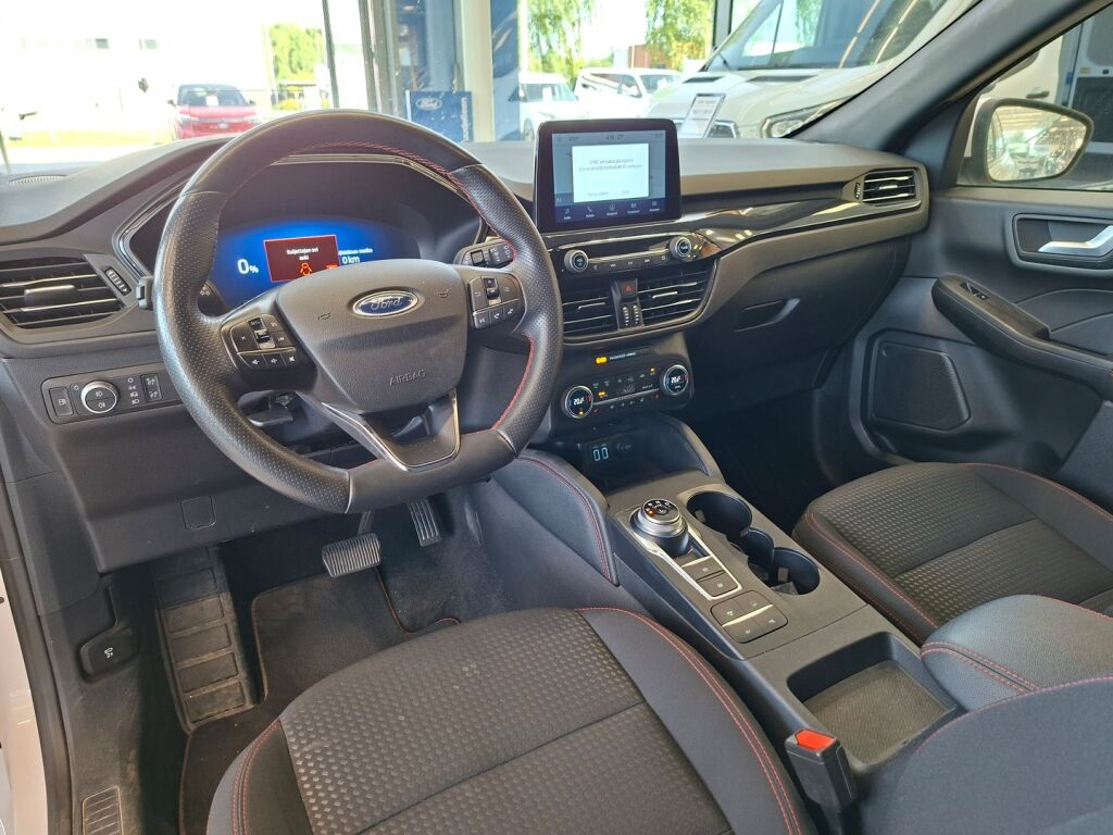 Ford Kuga 2021 Valkoinen
