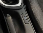 Toyota Yaris 2021 Valkoinen