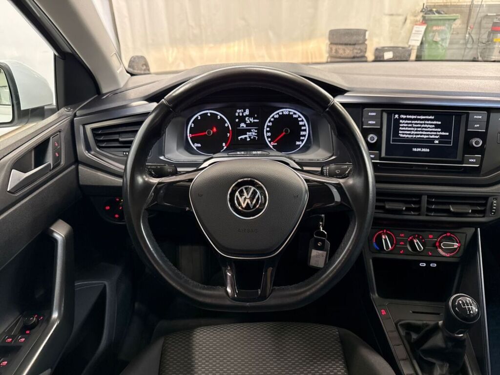 Volkswagen Polo 2021 Valkoinen