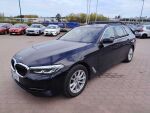 BMW 520 2022 Musta