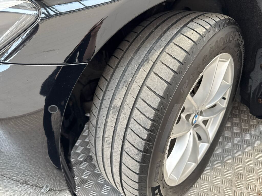 BMW 520 2022 Musta