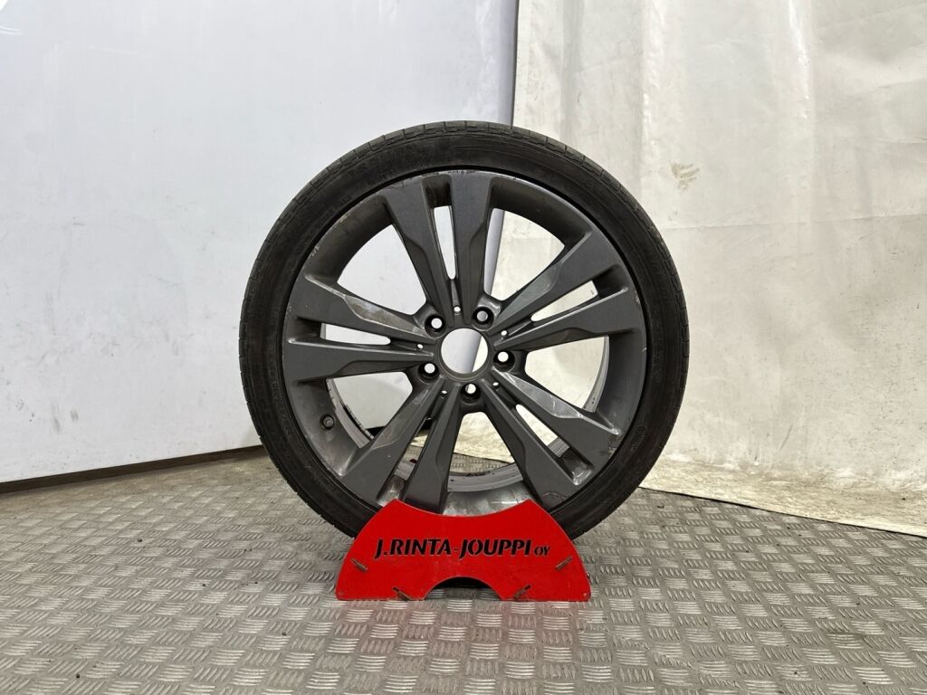 Mercedes-Benz CLA 2017 Harmaa