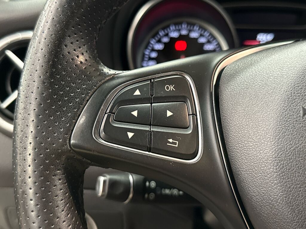 Mercedes-Benz CLA 2017 Harmaa